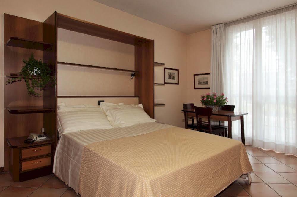 Aparthotel Residenza Le Cupole Parma Exteriér fotografie